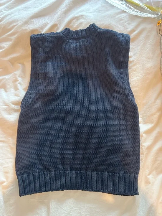 Ganni Navy Cable-Knit Sleeveless Sweater - Picture 4 of 6